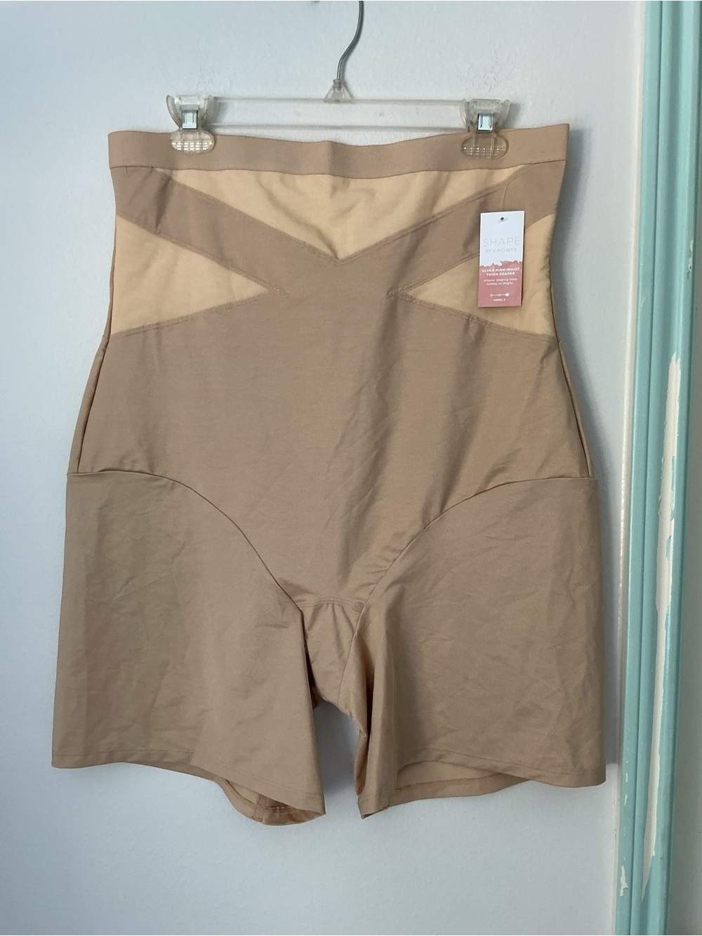 Cacique High-Waist Sculpting Shorts - Beige/Tan